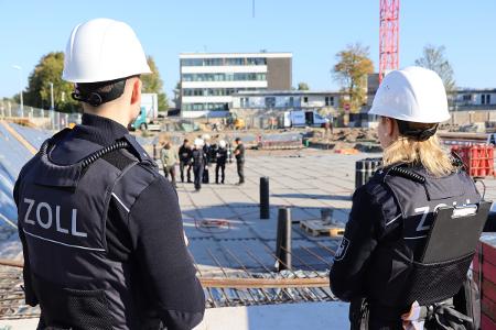 Der Bielefelder Zoll überprüfte in der letzten Woche eine Großbaustelle im Ortsteil Schildesche/Foto: Hauptzollamt Bielefeld