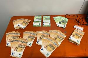 31.000 Euro nicht angegeben: Ab 10.000 muss dem Zoll gemeldet werden