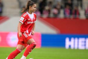 Oberdorf bereit für Bayern-Kracher in Barcelona