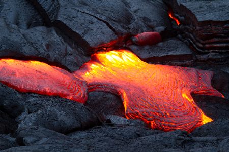 glühende Lava