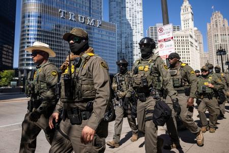 Die Stadt Chicago und der Bundesstaat Illinois klagen gegen die US-Regierung. (Archivbild)