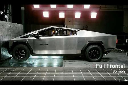 Tesla Cybertruck Delivery Event