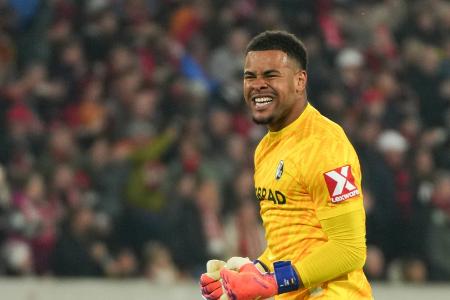 Nachnominierter Atubolu verschläft DFB-Anruf