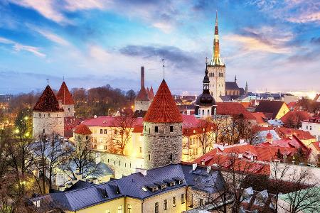 Patz 19: Turm der Olaikirche in Tallinn, Estland