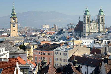 Platz 10: Mariä-Empfängnis-Dom in Linz, Österreich