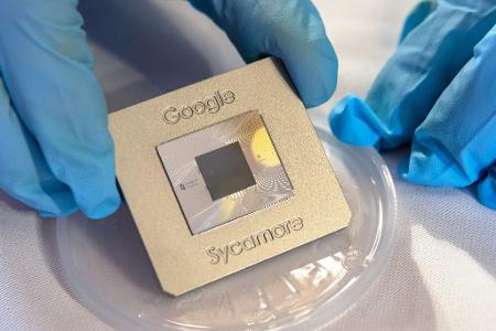 Preisträger John Martinis war an der Entwicklung des Google-Quantenprozessors 