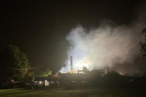 Die Löscharbeiten dauerten bis in die Morgenstunden