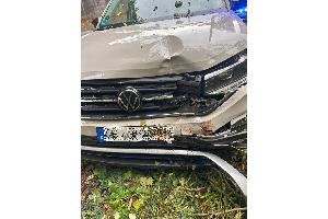 Pkw der Rösratherin nach Ausweichmanöver