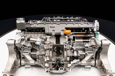 10/2025 Ferrari Elettrica Technik