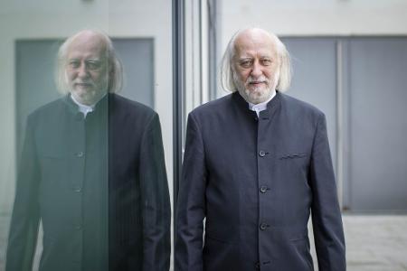 Vom Niedergang der Gesellschaft erzählt er seit Jahrzehnten - László Krasznahorkai (Archivbild). 