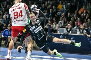 Sieg in letzter Sekunde: Füchse weiter makellos