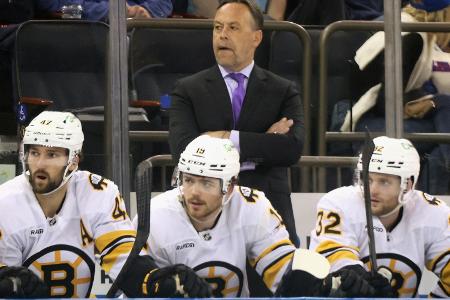 NHL: Sturm siegt erneut - Stützle und Seider mit Assists