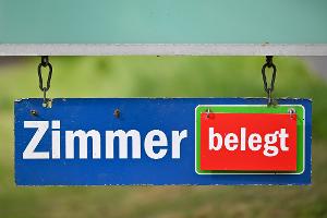 Der Sommermonat August hat Hotels und Pensionen gute Geschäfte beschert. (Symbolbild)