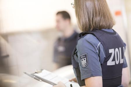 Finanzkontrolle Schwarzarbeit