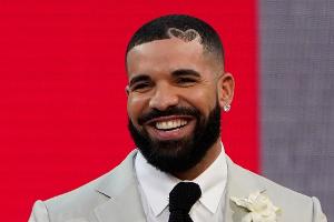 Kanadas Erfolgsrapper Drake wehrt sich erfolglos gegen Anspielungen in einem Lied von US-Musiker Kendrick Lamar. (Archivlbild)