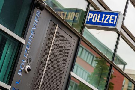 Gegen die Beamten laufen Disziplinarverfahren. 