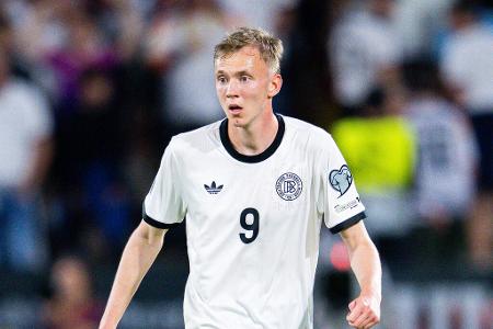 Maximilian Beier (ab 68.) - Note: 4,0 - Fand als hängende Spitze nicht mehr wirklich ins Spiel. Machte viele Läufe umsonst und war in über 20 Minuten nur noch viermal am Ball. Konnte diesmal keine Pluspunkte sammeln.