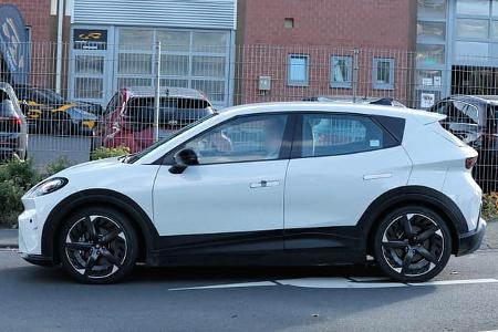 Erlkönig Cupra Raval