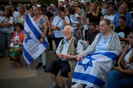 In Israel wird mit Bangen auf die Rückkehr der letzten Geiseln gewartet. 
