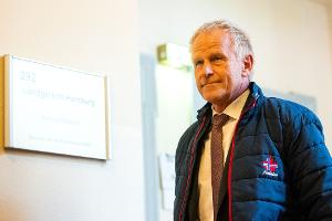 Hafenchef Meier sagte im Prozess zu Kontakten aus, die er vermittelte.