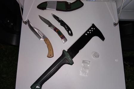 Sichergestellte Gegenstände am Hauptbahnhof Rostock