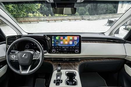 Lexus LM 350h Viersitzer