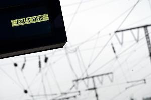 Nach Angaben der Bahn ist ein Stellwerk in Köln-Kalk betroffen. (Symbolbild)