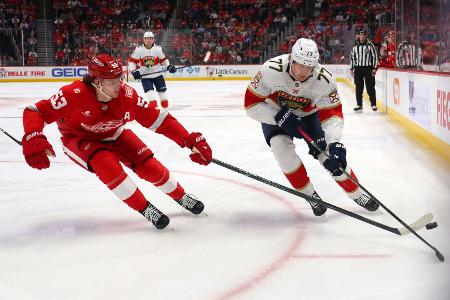NHL: Seider gelingt mit Detroit eine Überraschung