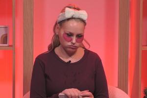 "Promi Big Brother": Sarah-Jane Wollny zeigt Charakter und fliegt raus