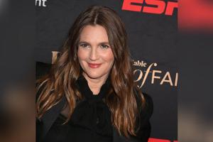 Drew Barrymore gewinnt ihren ersten Emmy nach fast 40 Jahren