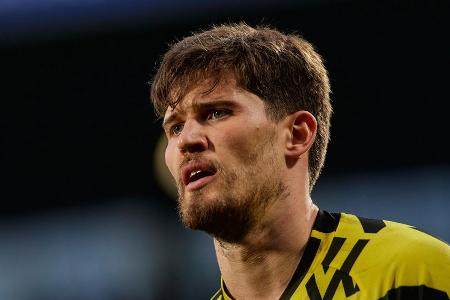 Dortmund-Keeper Gregor Kobel zeigt erstmals sein Baby