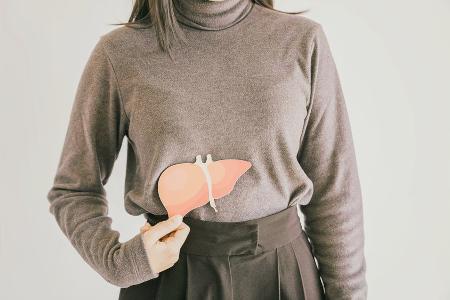Experte im Interview: Wie man eine Fettleber mit Ernährung heilen kann