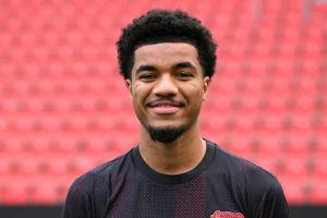 Unter anderem gegen PSG: Bayer "noch zwei Wochen" ohne Tillman