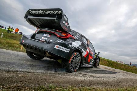 Rallye: Evans neuer Spitzenreiter - Rovanperä und Ogier lauern Rallye: Evans neuer Spitzenreiter - Rovanperä und Ogier lauern