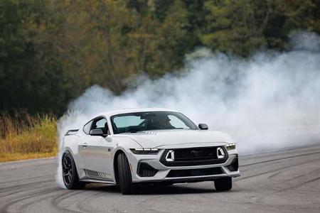 Ford Mustang RTR 