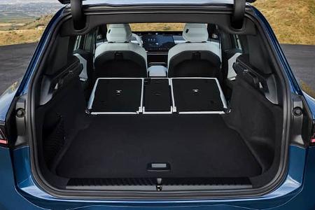 9/2025, BMW iX3 xDrive 50 2026 