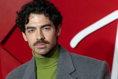 Joe Jonas wehrt sich gegen Gerüchte über Kokain-Konsum Joe Jonas wehrt sich gegen Gerüchte über Kokain-Konsum