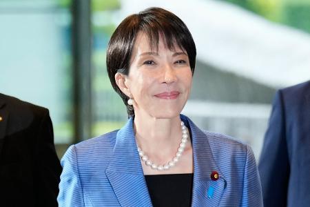 Mit der national-konservativen Sanae Takaichi übernimmt in Japan erstmals eine Frau das Amt des Regierungschefs. Mit der national-konservativen Sanae Takaichi übernimmt in Japan erstmals eine Frau das Amt des Regierungschefs.