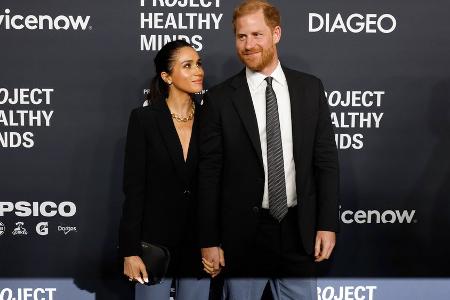 Prinz Harry und Herzogin Meghan fordern Verbot von KI-Superintelligenz Prinz Harry und Herzogin Meghan fordern Verbot von KI-Superintelligenz