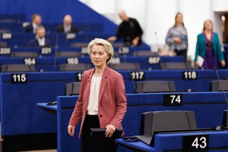 Von der Leyen warnt im Europaparlament vor Importabhängigkeit.  Von der Leyen warnt im Europaparlament vor Importabhängigkeit.