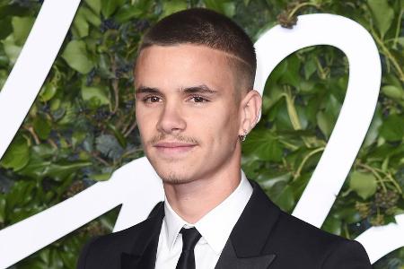 Romeo Beckham heizt Gerüchte um Liebes-Comeback an