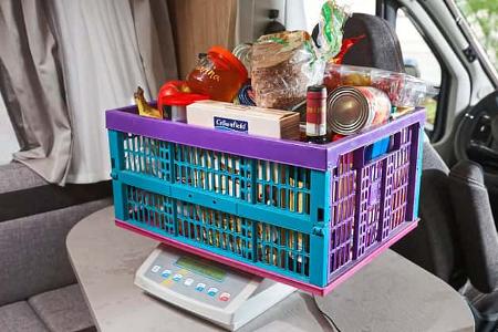 Der Reiseproviant geht mit über 35 Kilogramm ganz schön ins Gewicht.