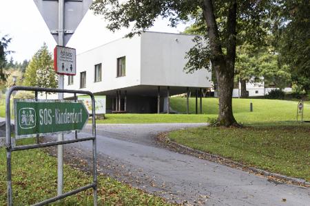 Vorwürfe gegen den Gründer der Kinderhilfsorganisation. (Archivbild)