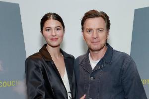 Alle sollen Liebe von Mary Elizabeth Winstead und Ewan McGregor sehen