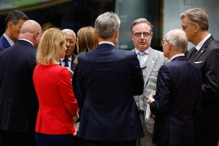 Der belgische Premierminister Bart De Wever forderte beim Gipfel Sicherheiten und gab letztlich auch sein OK.