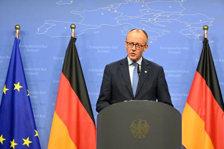 Kanzler Friedrich Merz will russische Vermögenswerte zugunsten der Ukraine nutzen.