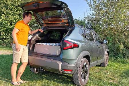 Heck Mensch, Dacia, Duster, Sleep Pack, Camping, Auto Heck Mensch, Dacia, Duster, Sleep Pack, Camping, Auto