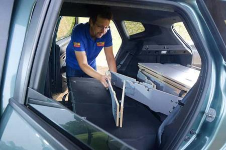 Rost ausklappen, Dacia, Duster, Sleep Pack, Camping, Auto Rost ausklappen, Dacia, Duster, Sleep Pack, Camping, Auto