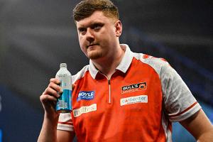 Darts-EM: Pietreczko im Achtelfinale - Schindler raus