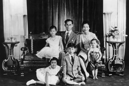 Mit König Bhumibol hatte Sirikit vier Kinder. (Archivbild)